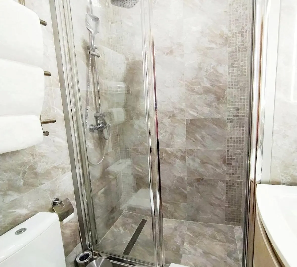 Apartment Жд Вокзал, Центр Lviv
